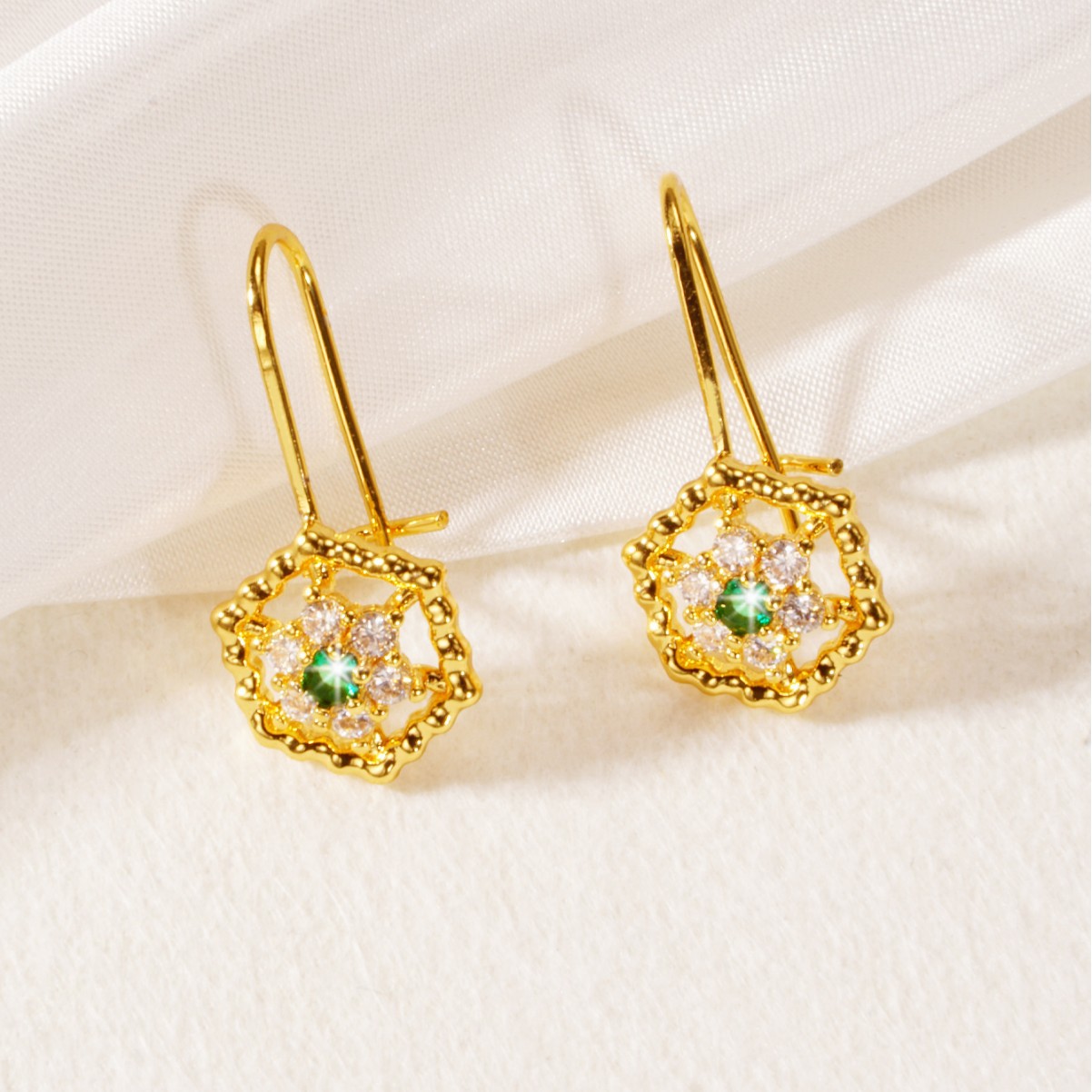 Anting-anting emas 9999 bergay - Home Security Companies ulasan dan harga